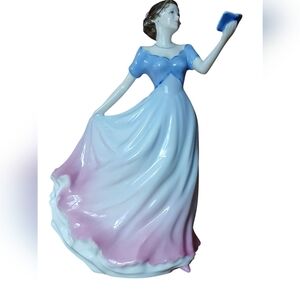 Royal Doulton figurine "Sweet Poetry" HN4113